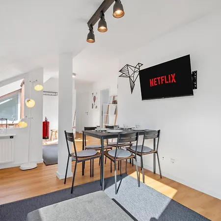 Backhome - Business&Family - Parken, 3-Zimmer, Smarttv, Balkon, Waschmaschine, Ruhige Stadtrand-Lage, Netflix, 60Qm, 24H Checkin Ludwigsburg Buitenkant foto