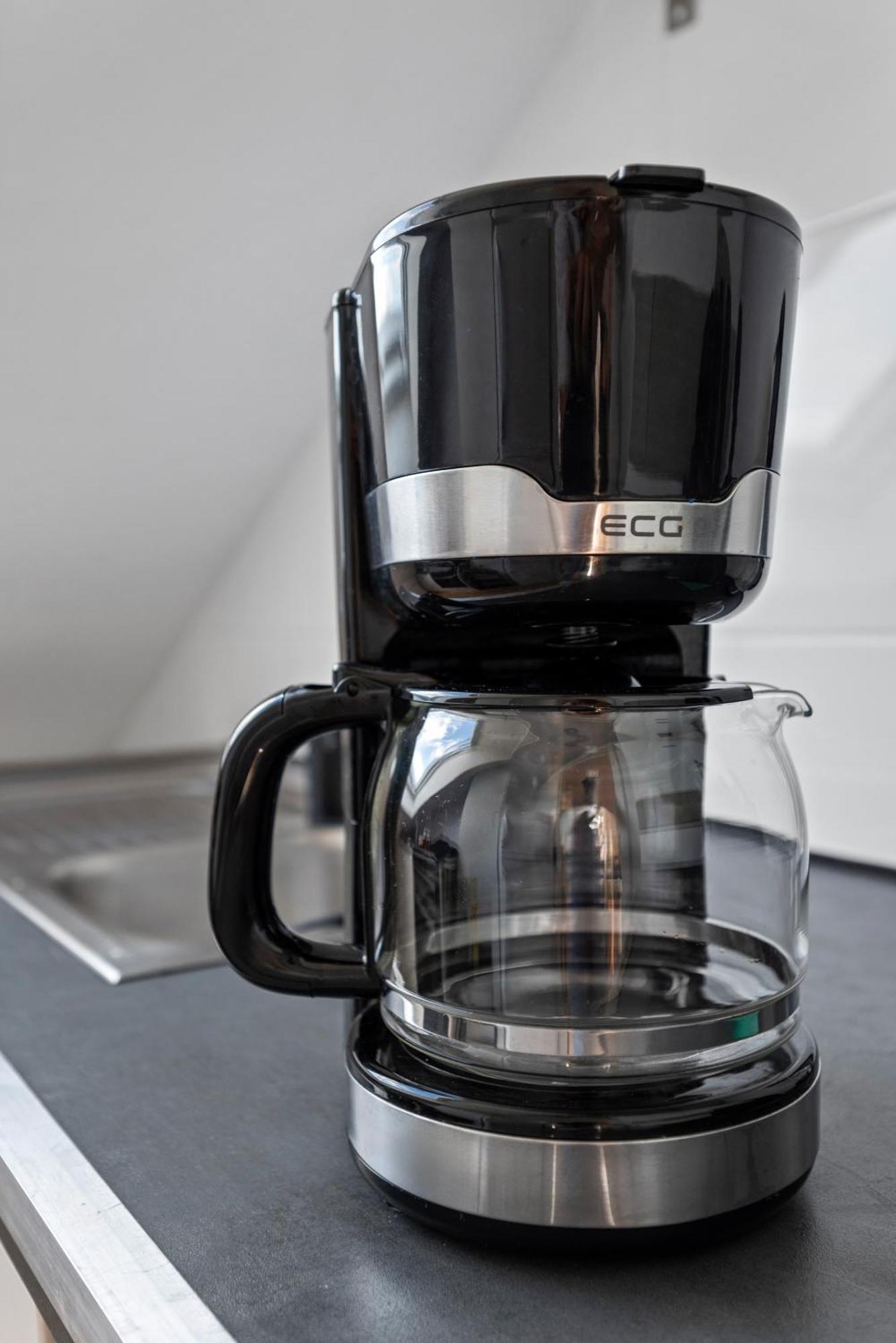 Backhome - Business&family - Parken, 3-zimmer, Smarttv, Balkon, Waschmaschine, Ruhige Stadtrand-lage, Netflix, 60qm, 24h Checkin